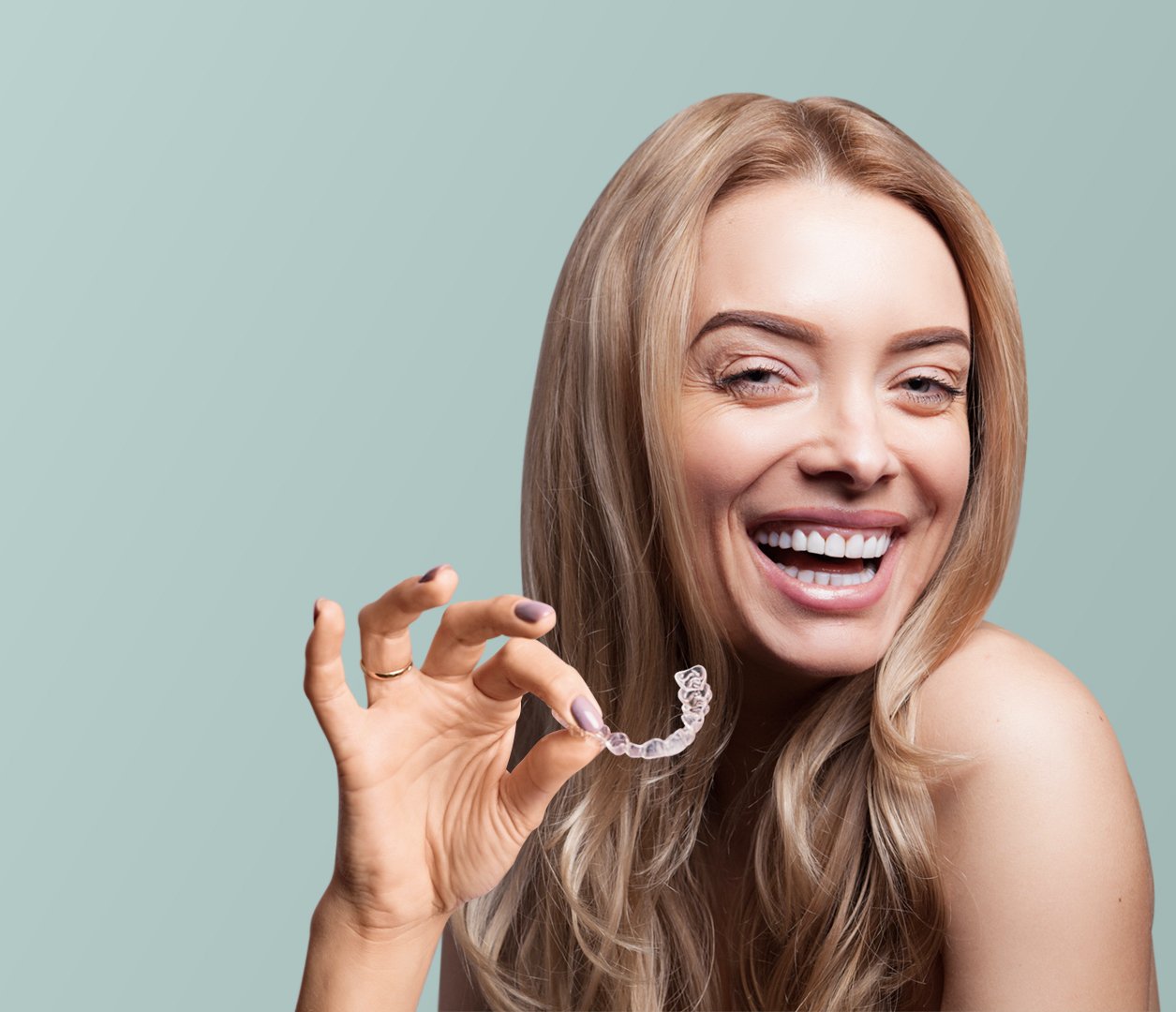 Invisible Aligners For Straighter Teeth