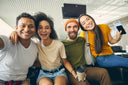 Travel-Friendly Aligners: Invisalign vs NewSmile for Frequent Flyers
