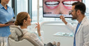 Clear Aligners vs Veneers: Which One’s Right for a Smile Makeover?
