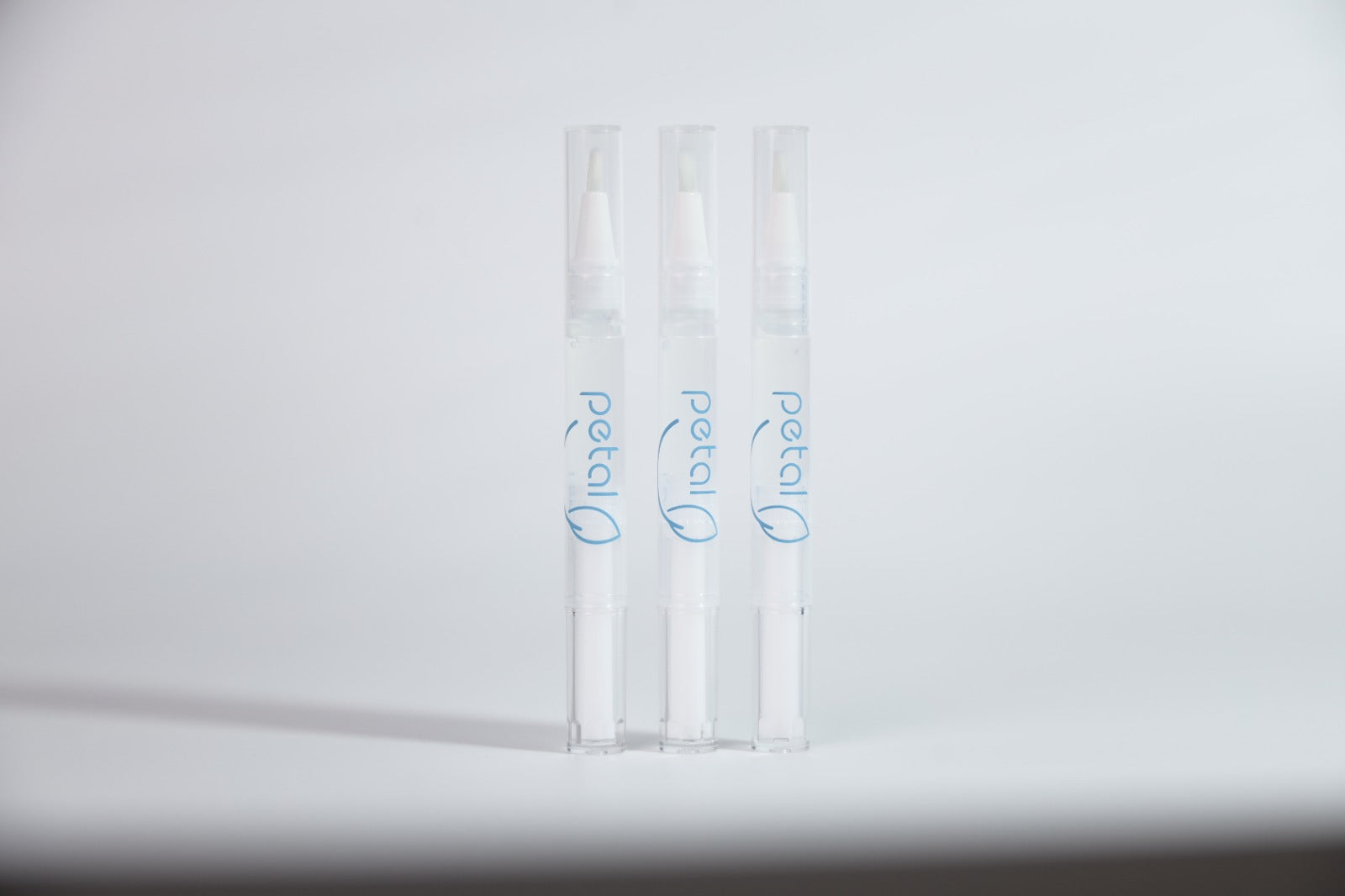 Fast teeth whitening solution