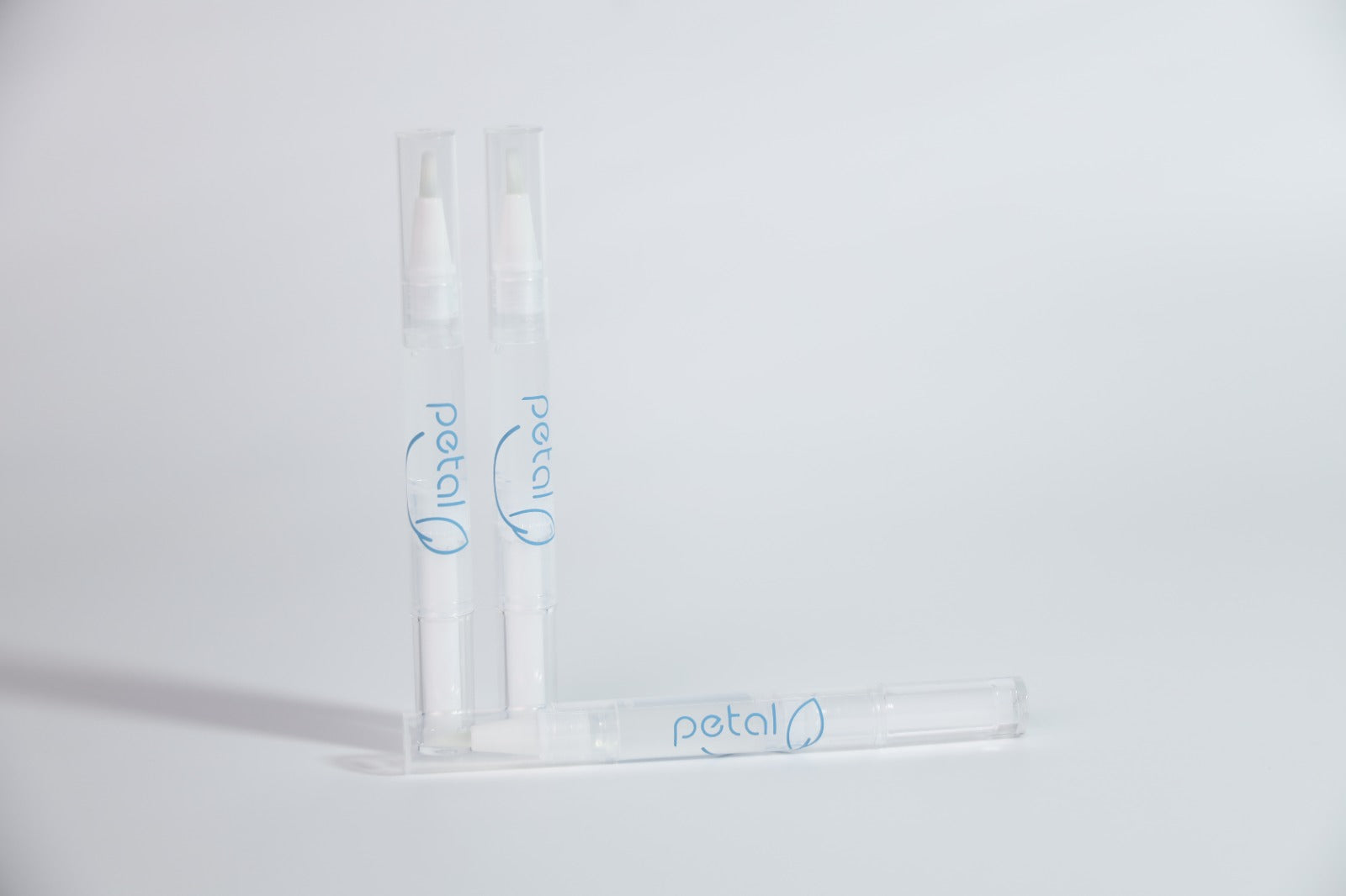 Fast whitening pen